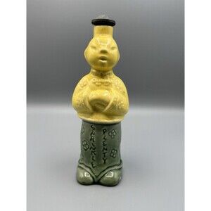 Vintage Sprinkle Plenty Chinese Man Laundry Shaker Bottle Yellow & Green 8”